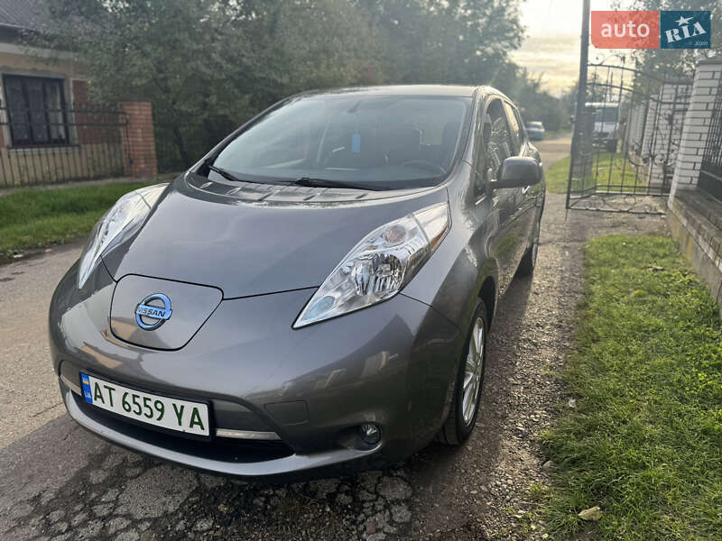 Хэтчбек Nissan Leaf 2015 в Калуше фото 13 Хэтчбек Nissan Leaf 2015 в Калуше