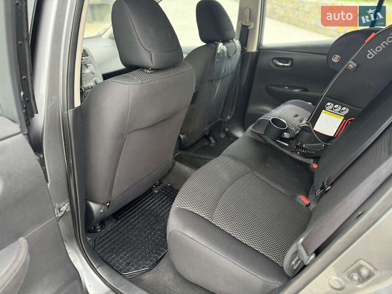 Хэтчбек Nissan Leaf 2015 в Калуше фото 33 Хэтчбек Nissan Leaf 2015 в Калуше