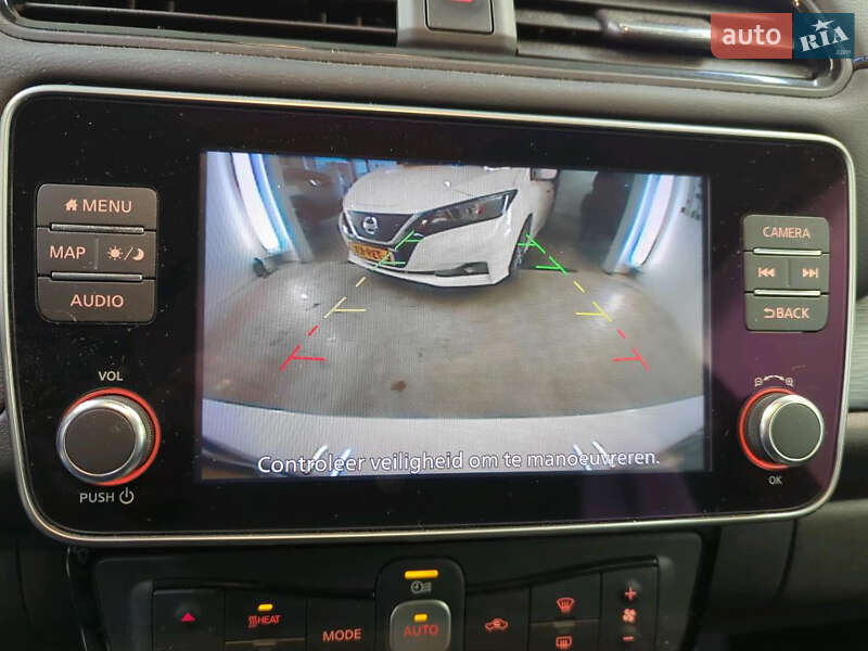 Хэтчбек Nissan Leaf 2021 в Староконстантинове