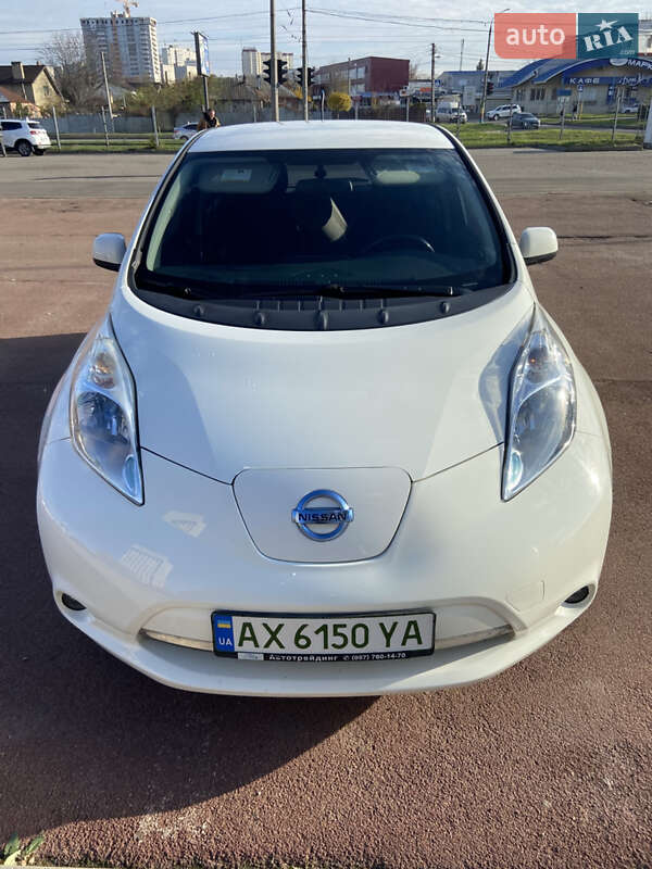 Хэтчбек Nissan Leaf 2014 в Харькове
