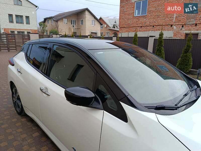 Хэтчбек Nissan Leaf 2020 в Львове фото 11 Хэтчбек Nissan Leaf 2020 в Львове