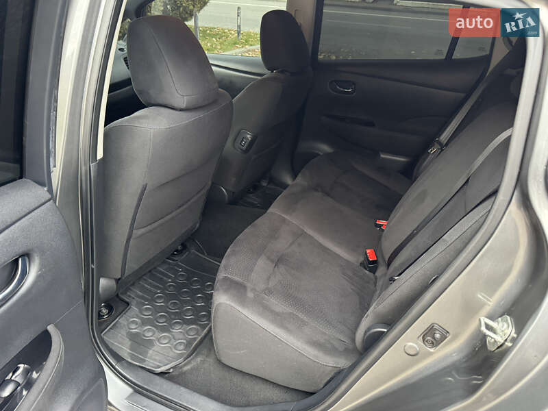 Хэтчбек Nissan Leaf 2015 в Днепре фото 10 Хэтчбек Nissan Leaf 2015 в Днепре