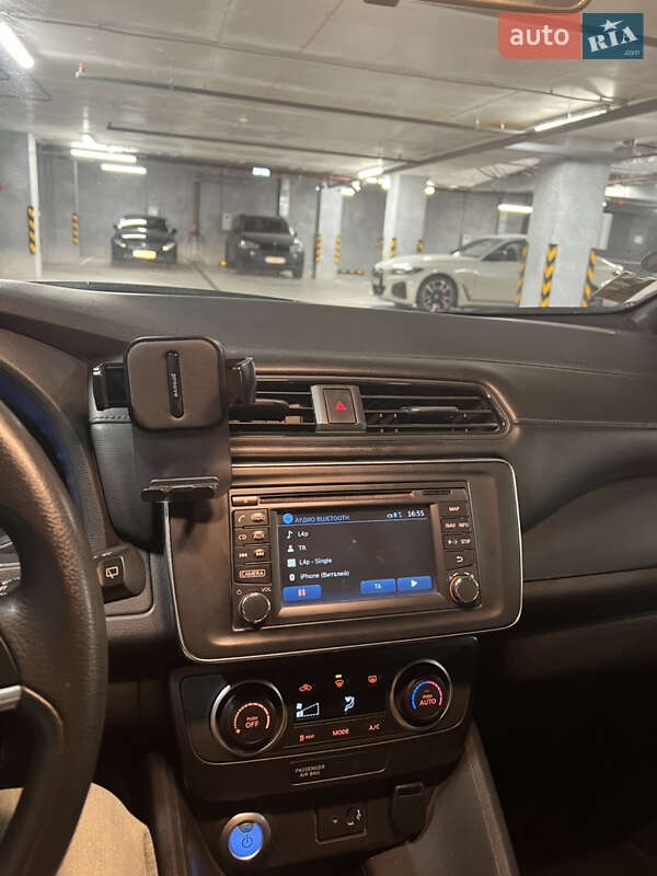 Хэтчбек Nissan Leaf 2018 в Киеве фото 10 Хэтчбек Nissan Leaf 2018 в Киеве