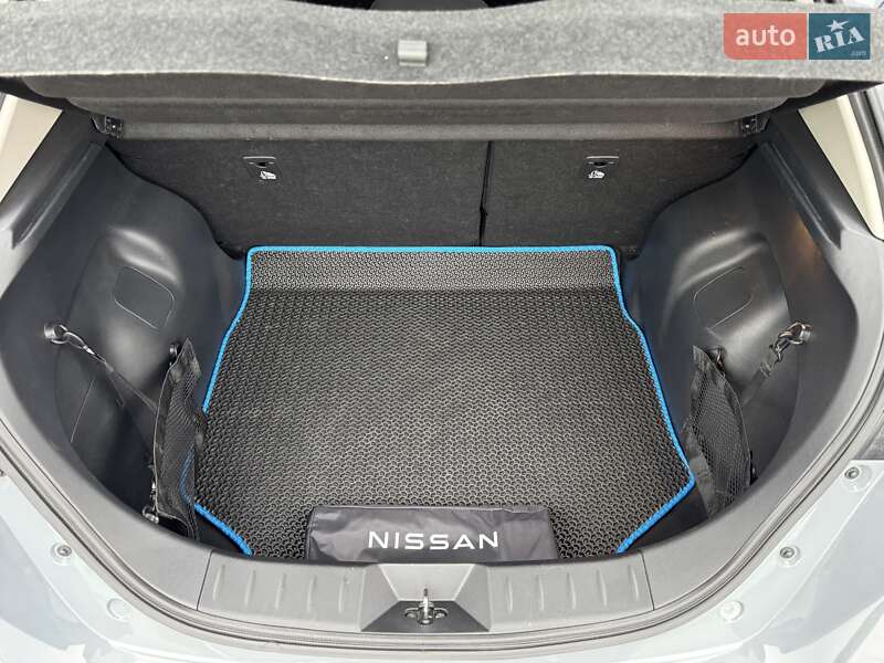 Хэтчбек Nissan Leaf 2022 в Ровно