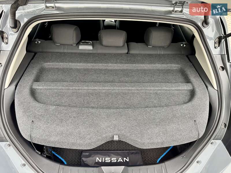 Хэтчбек Nissan Leaf 2022 в Ровно