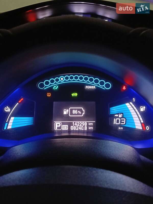 Хэтчбек Nissan Leaf 2013 в Галиче