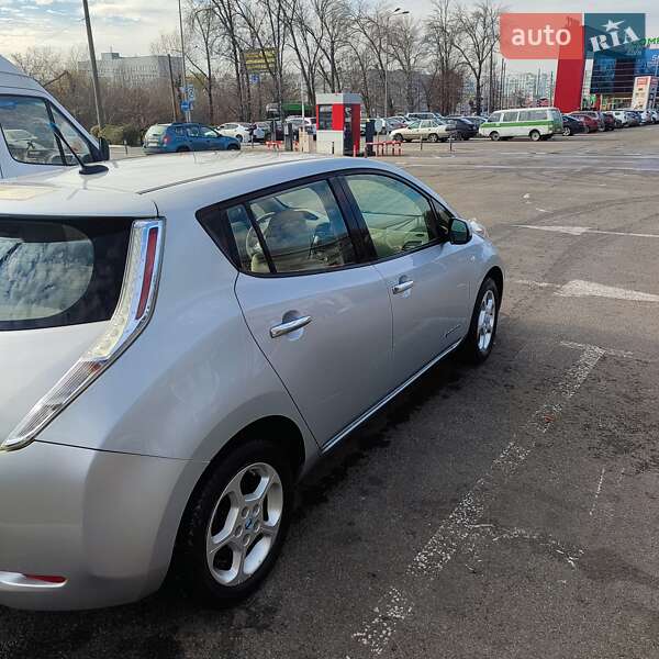 Хэтчбек Nissan Leaf 2011 в Харькове фото 5 Хэтчбек Nissan Leaf 2011 в Харькове