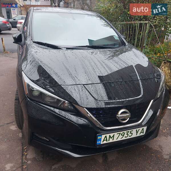 Хэтчбек Nissan Leaf 2019 в Житомире