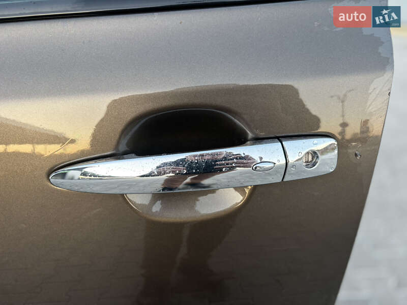 Хетчбек Nissan Leaf 2016 в Володимирі