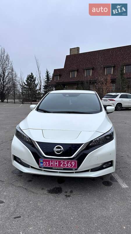 Хэтчбек Nissan Leaf 2020 в Харькове