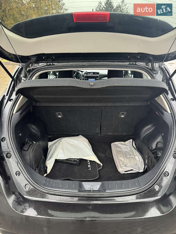 Хэтчбек Nissan Leaf 2018 в Луцке