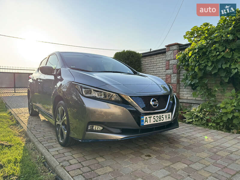 Хэтчбек Nissan Leaf 2019 в Ивано-Франковске
