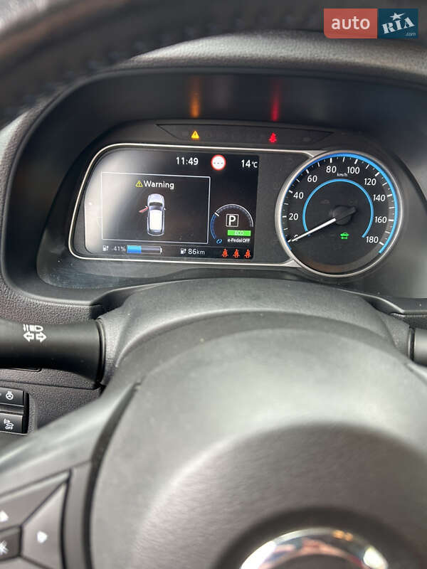 Хэтчбек Nissan Leaf 2018 в Одессе