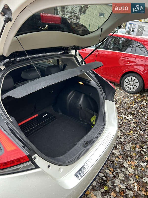 Хэтчбек Nissan Leaf 2018 в Одессе