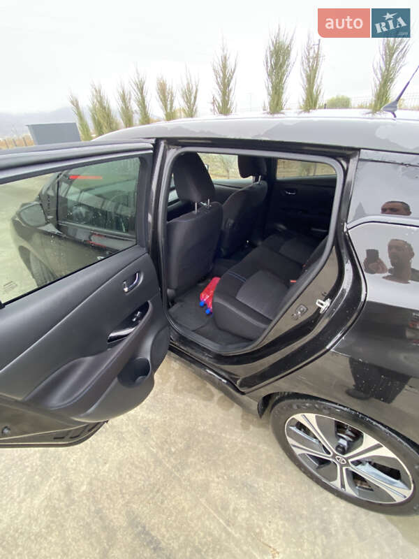 Хэтчбек Nissan Leaf 2018 в Ужгороде фото 8 Хэтчбек Nissan Leaf 2018 в Ужгороде