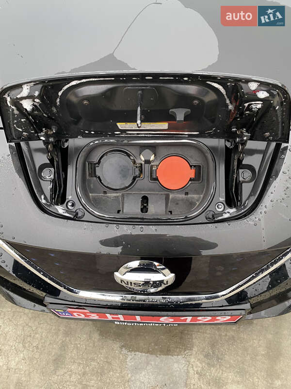 Хэтчбек Nissan Leaf 2018 в Ужгороде фото 12 Хэтчбек Nissan Leaf 2018 в Ужгороде