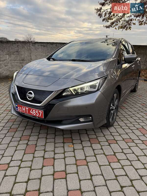Хэтчбек Nissan Leaf 2018 в Тернополе фото 18 Хэтчбек Nissan Leaf 2018 в Тернополе