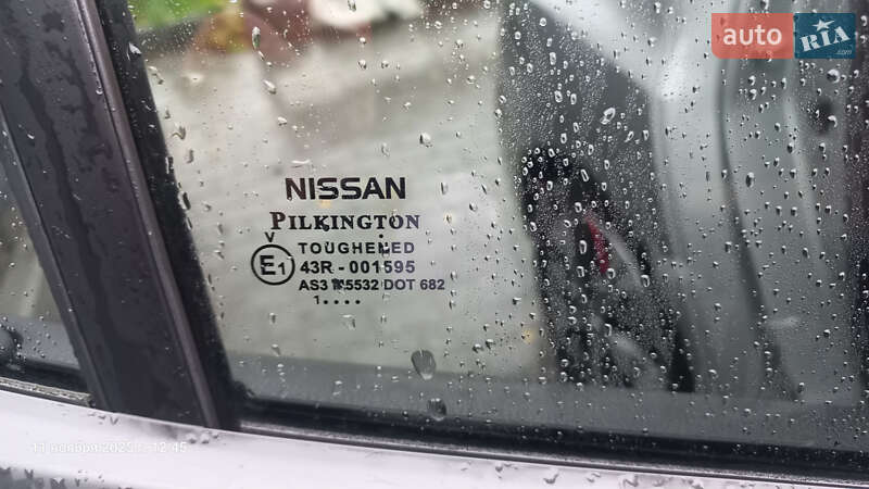 Хэтчбек Nissan Leaf 2022 в Полтаве