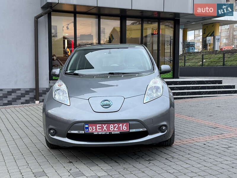 Хэтчбек Nissan Leaf 2014 в Тернополе