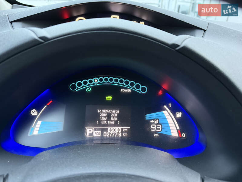 Хэтчбек Nissan Leaf 2014 в Тернополе