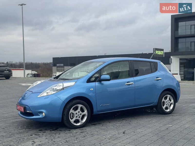 Хетчбек Nissan Leaf 2012 в Львові