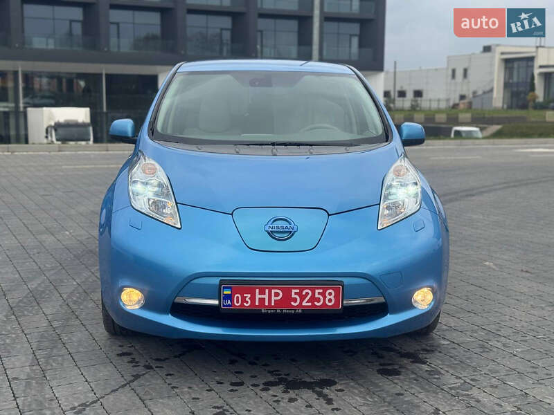 Хетчбек Nissan Leaf 2012 в Львові