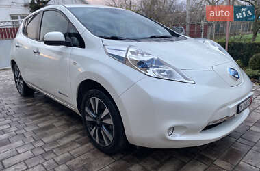 Хетчбек Nissan Leaf 2016 в Вінниці