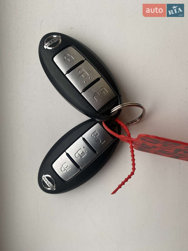 Хэтчбек Nissan Leaf 2016 в Виннице