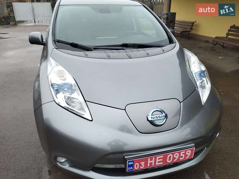Хетчбек Nissan Leaf 2014 в Житомирі