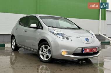 Хэтчбек Nissan Leaf 2011 в Александрие