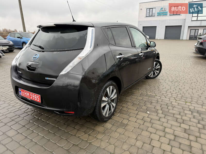 Хетчбек Nissan Leaf 2016 в Луцьку