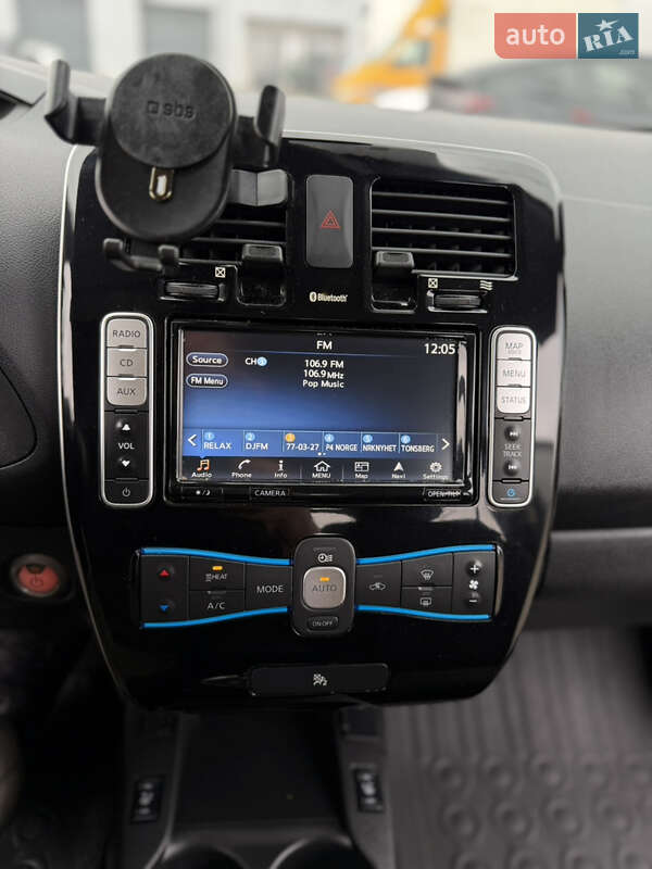 Хетчбек Nissan Leaf 2016 в Луцьку