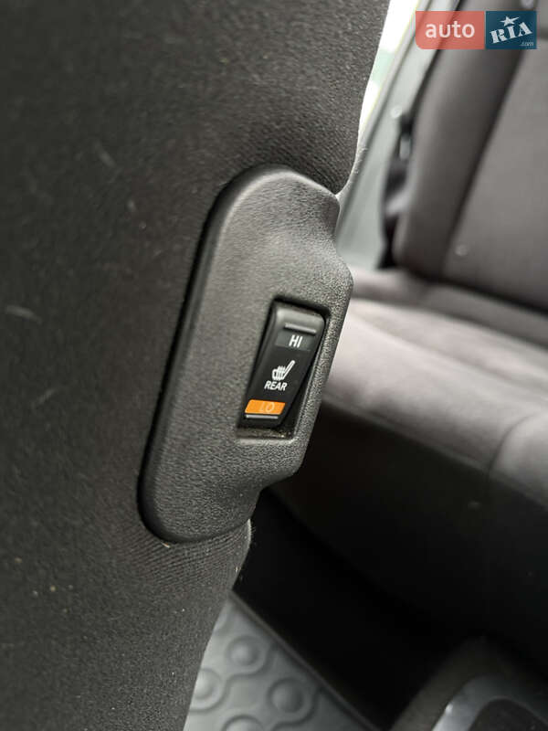 Хетчбек Nissan Leaf 2016 в Луцьку