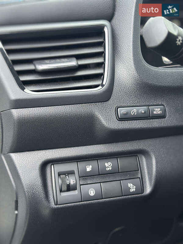 Хэтчбек Nissan Leaf 2019 в Ужгороде фото 31 Хэтчбек Nissan Leaf 2019 в Ужгороде