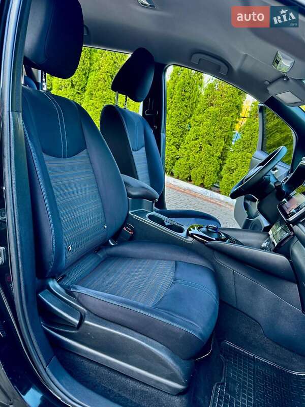 Хэтчбек Nissan Leaf 2018 в Трускавце