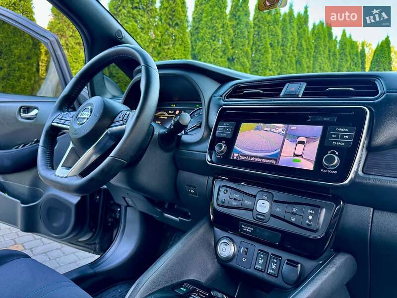 Хэтчбек Nissan Leaf 2018 в Трускавце