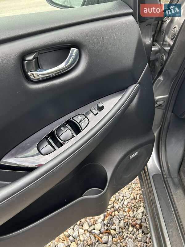 Хэтчбек Nissan Leaf 2016 в Одессе фото 7 Хэтчбек Nissan Leaf 2016 в Одессе