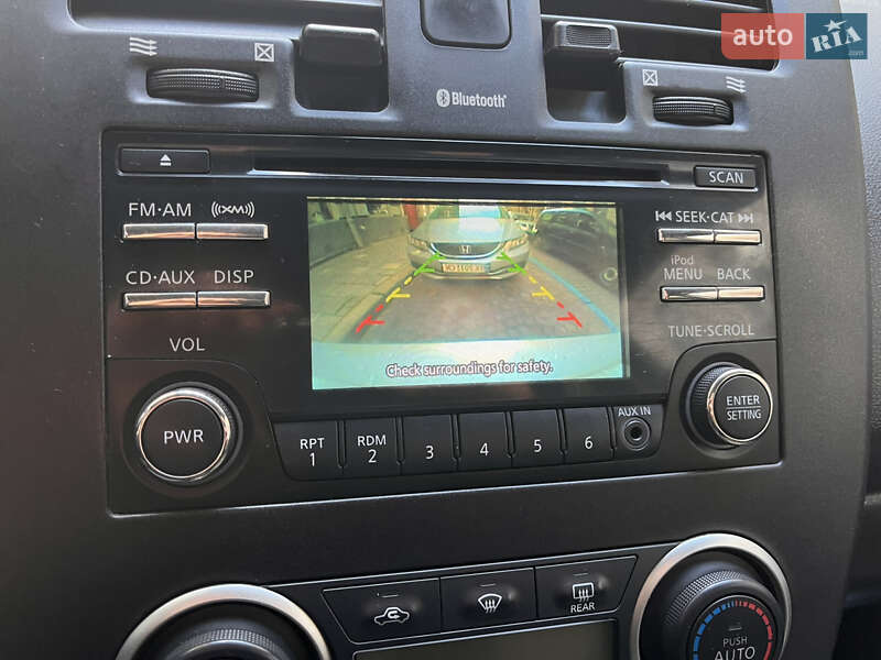 Хетчбек Nissan Leaf 2015 в Львові