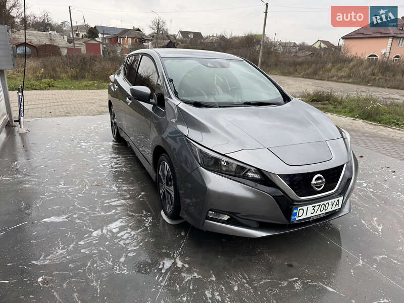 Хэтчбек Nissan Leaf 2019 в Жмеринке