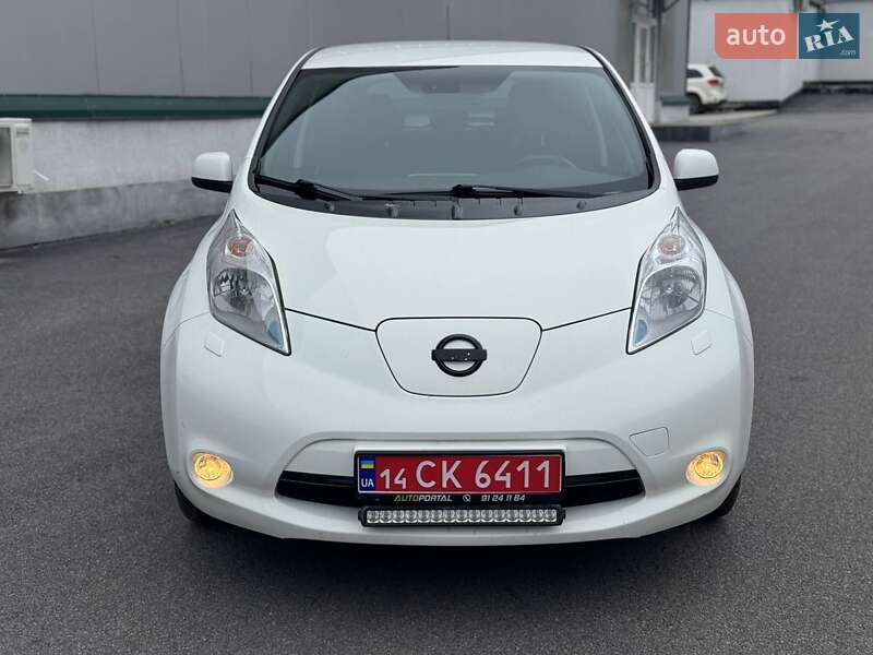 Хетчбек Nissan Leaf 2014 в Вінниці
