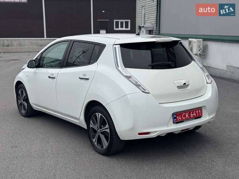 Хетчбек Nissan Leaf 2014 в Вінниці