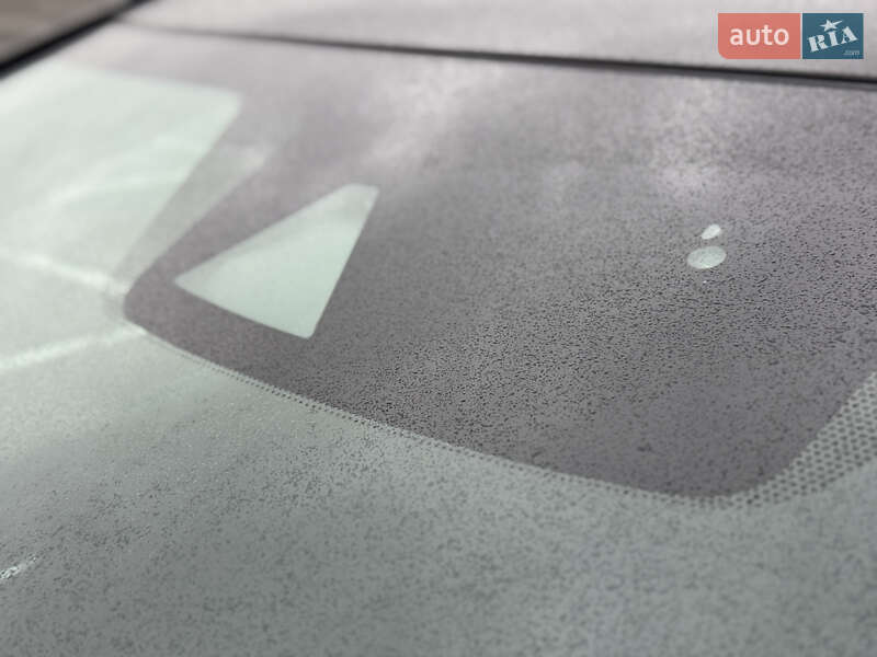 Хэтчбек Nissan Leaf 2018 в Киеве