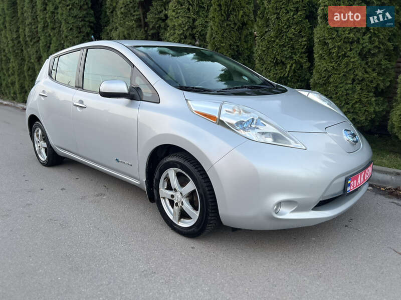 Хэтчбек Nissan Leaf 2014 в Виннице фото 10 Хэтчбек Nissan Leaf 2014 в Виннице