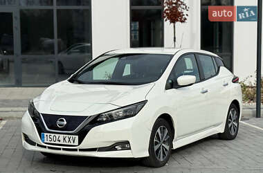 Хетчбек Nissan Leaf 2019 в Городку