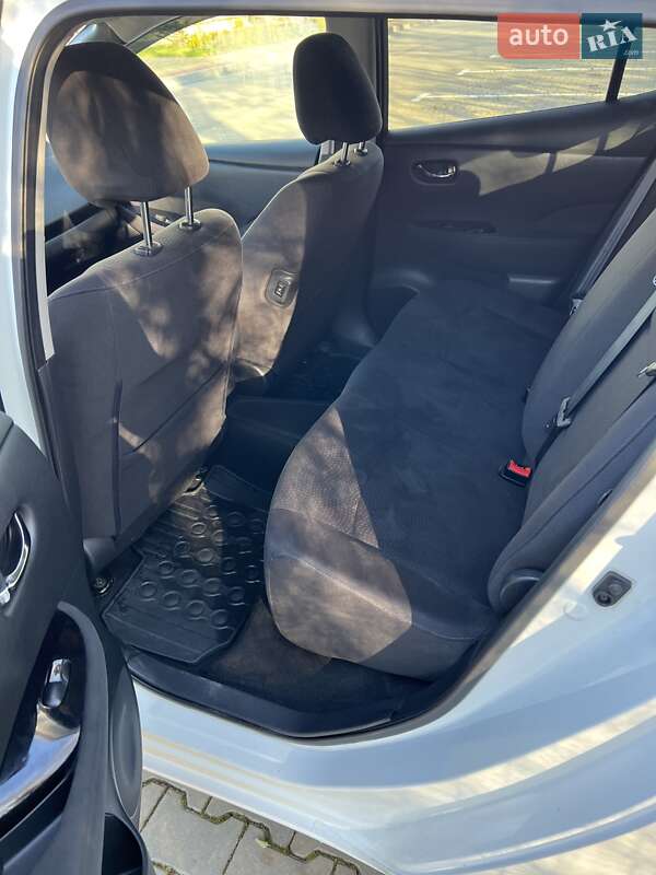 Хэтчбек Nissan Leaf 2013 в Луцке фото 16 Хэтчбек Nissan Leaf 2013 в Луцке