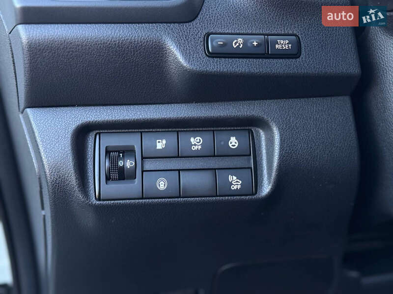 Хэтчбек Nissan Leaf 2018 в Львове