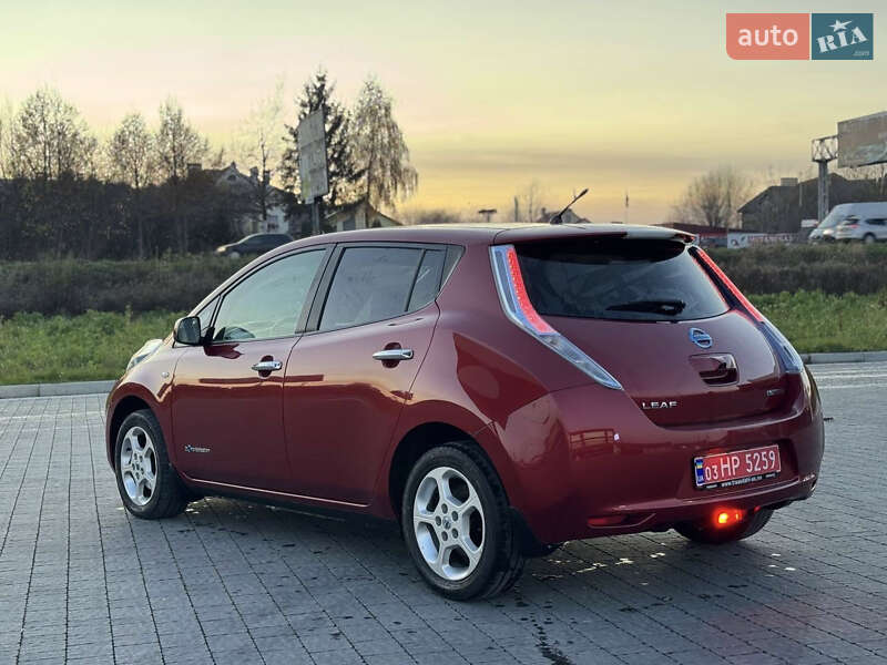 Хэтчбек Nissan Leaf 2013 в Львове фото 4 Хэтчбек Nissan Leaf 2013 в Львове