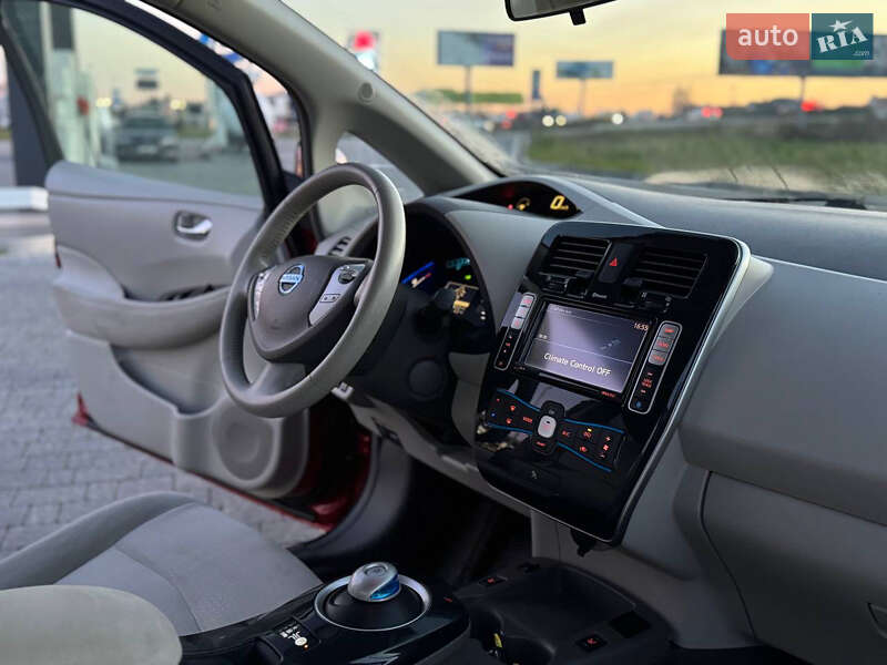 Хэтчбек Nissan Leaf 2013 в Львове фото 9 Хэтчбек Nissan Leaf 2013 в Львове
