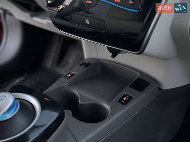 Хэтчбек Nissan Leaf 2013 в Львове фото 21 Хэтчбек Nissan Leaf 2013 в Львове