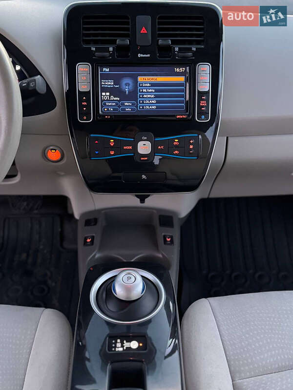Хэтчбек Nissan Leaf 2013 в Львове фото 47 Хэтчбек Nissan Leaf 2013 в Львове